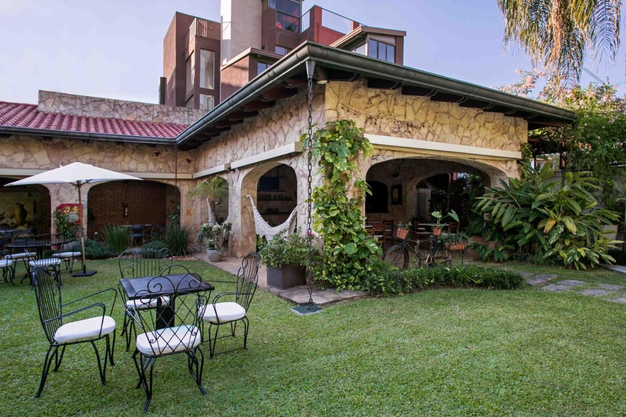 Las Lomas Casa Hotel Асунсьйон Екстер'єр фото